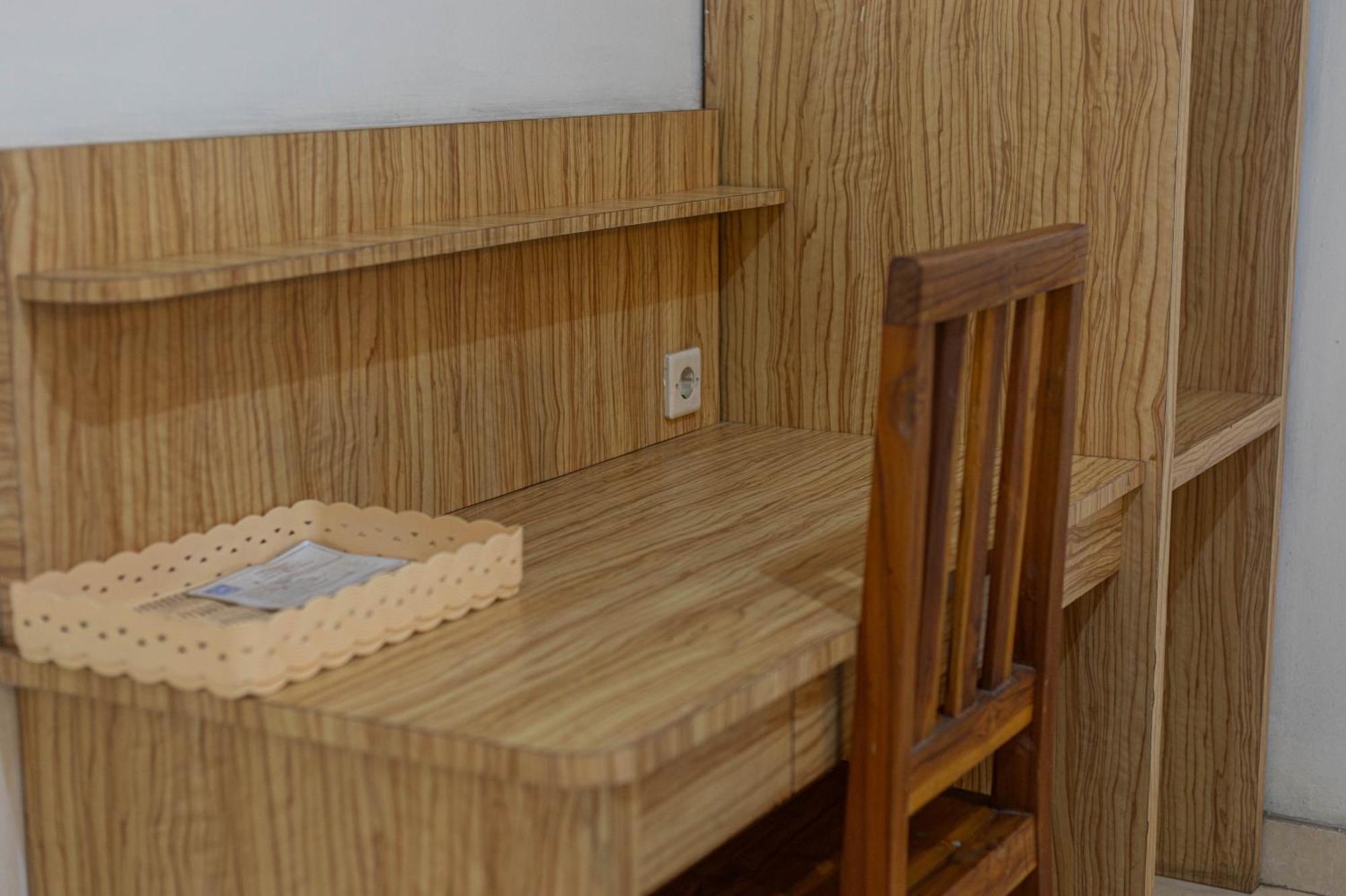 Transit Inn Senggigi Мангсит Экстерьер фото